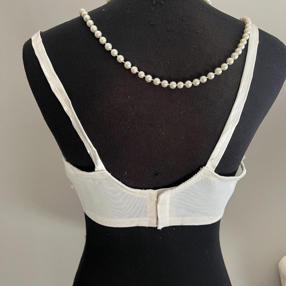 Vintage Edith Lances Minimizing Hand Sewn Bra In Cream Nude - Picture 8 of 13